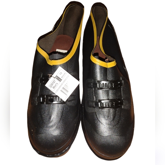 Lacrosse Overshoes - Picture 1 of 4